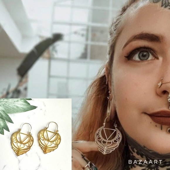 2/$30🌵 Gold Sacred Mandala Earrings Geo Hoop Dangle Jewelry Statement Gift NEW - Picture 1 of 8